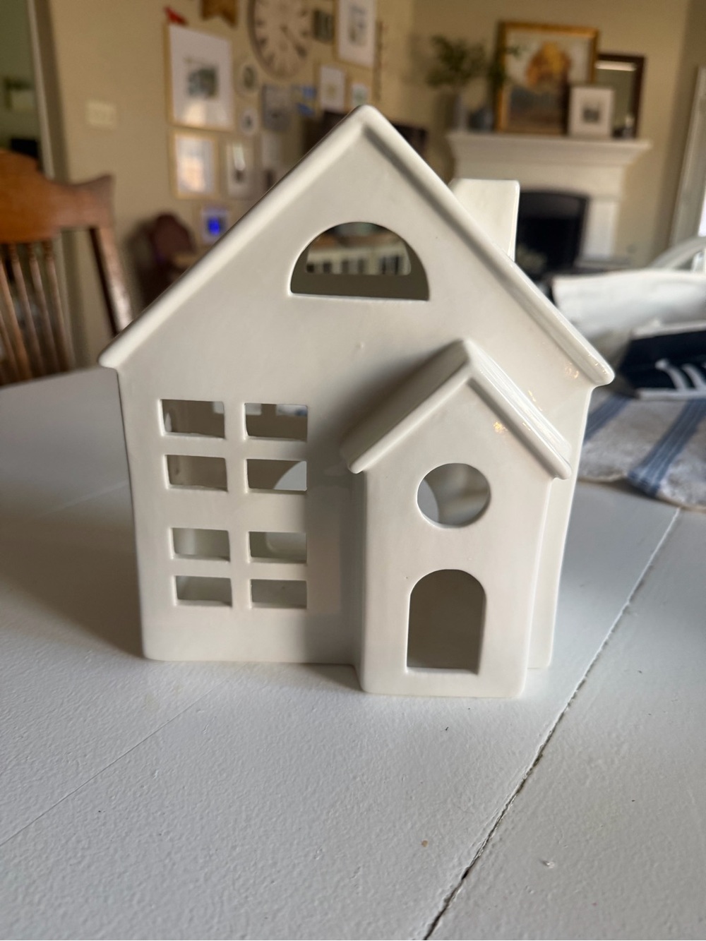Glossy White Ceramic House Tealight Holder